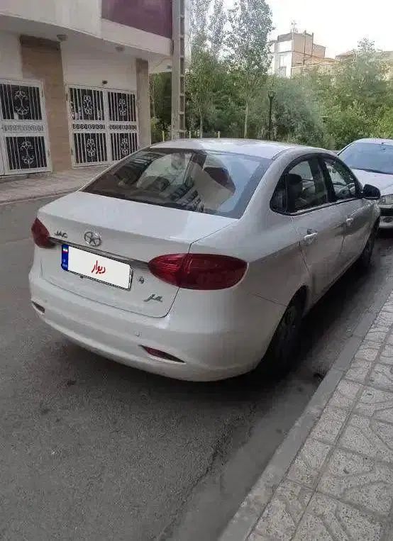 جک J4 اتوماتیک ساده - 1401
