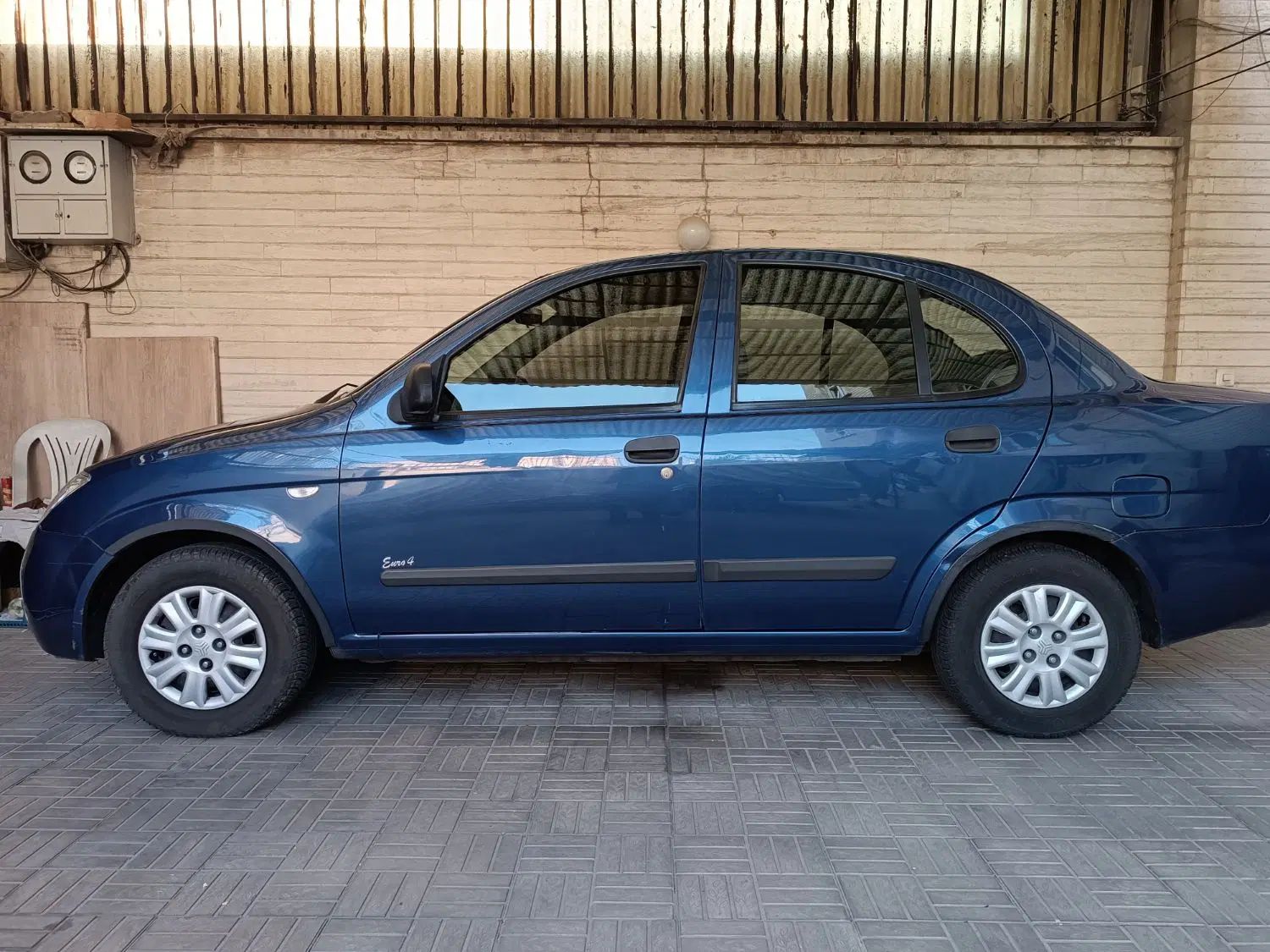 تیبا صندوق دار SX - 1392