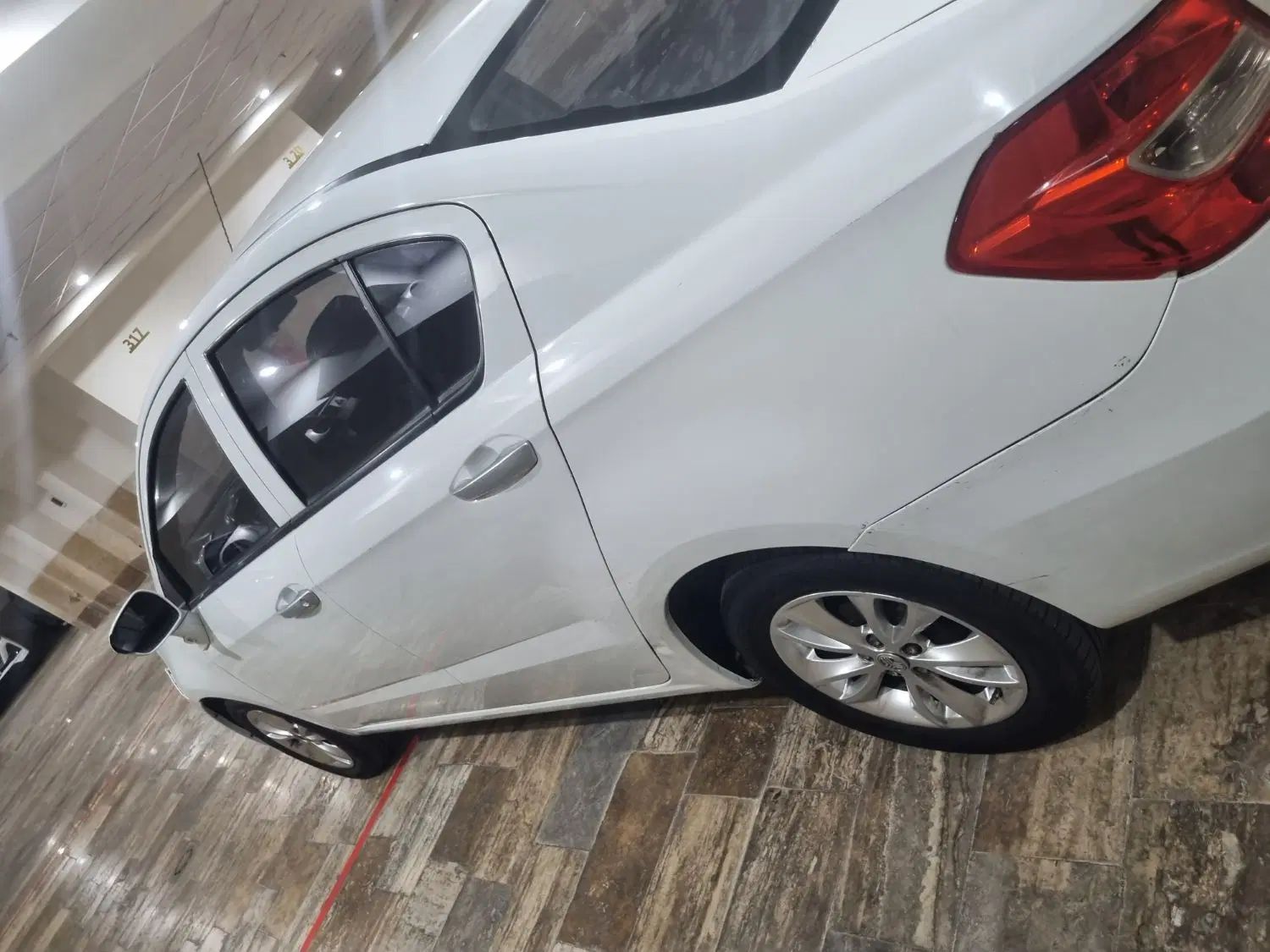 برلیانس H230 دنده‌ای - 1397
