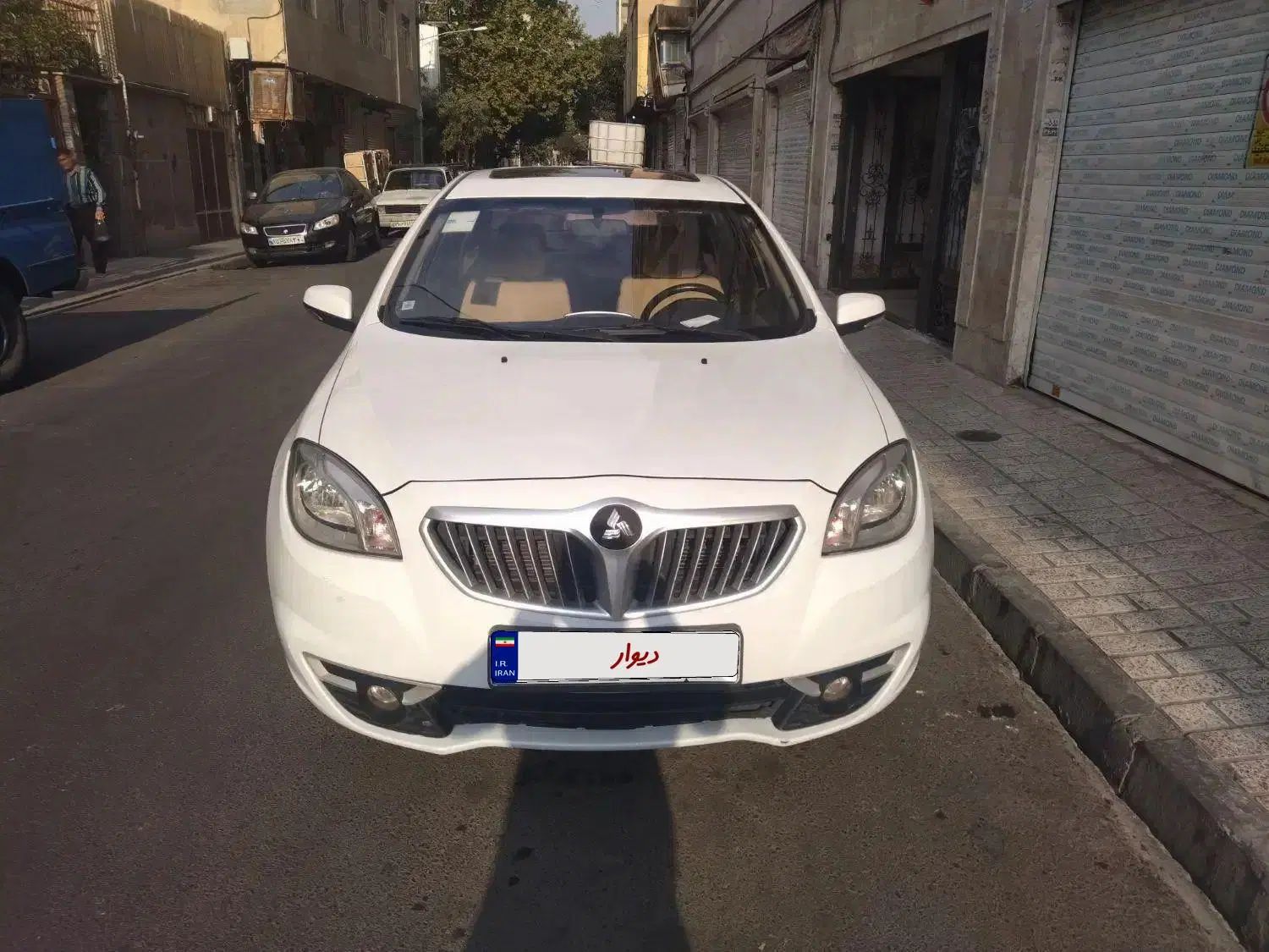 خودرو برلیانس، H330 آگهی ann_19940443