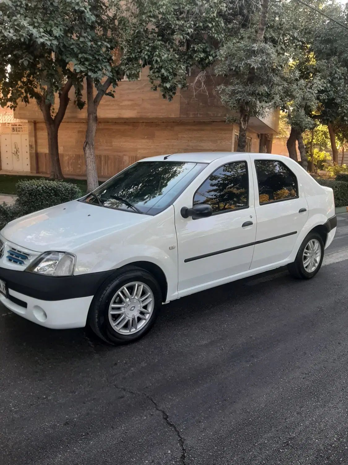 رنو تندر 90 E2 - 1393