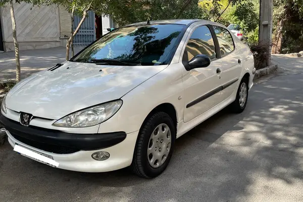 پژو ۲۰۶ صندوق دار v8 - 1390
