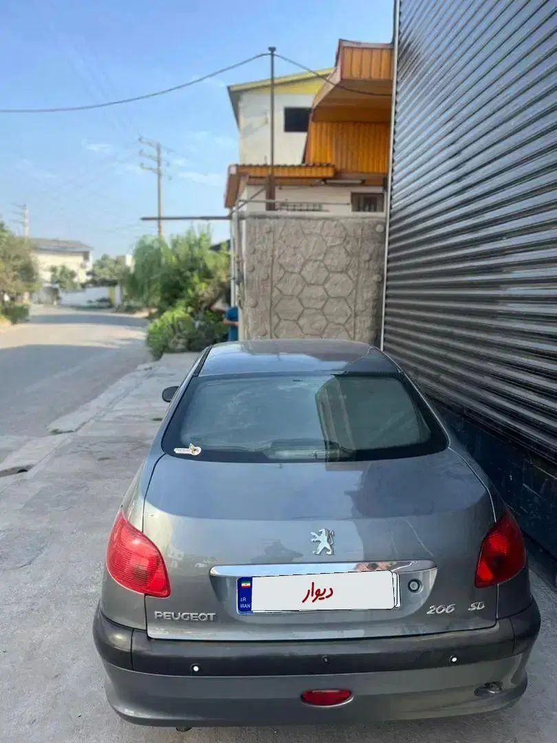 پژو ۲۰۶ صندوق دار v8 - 1393