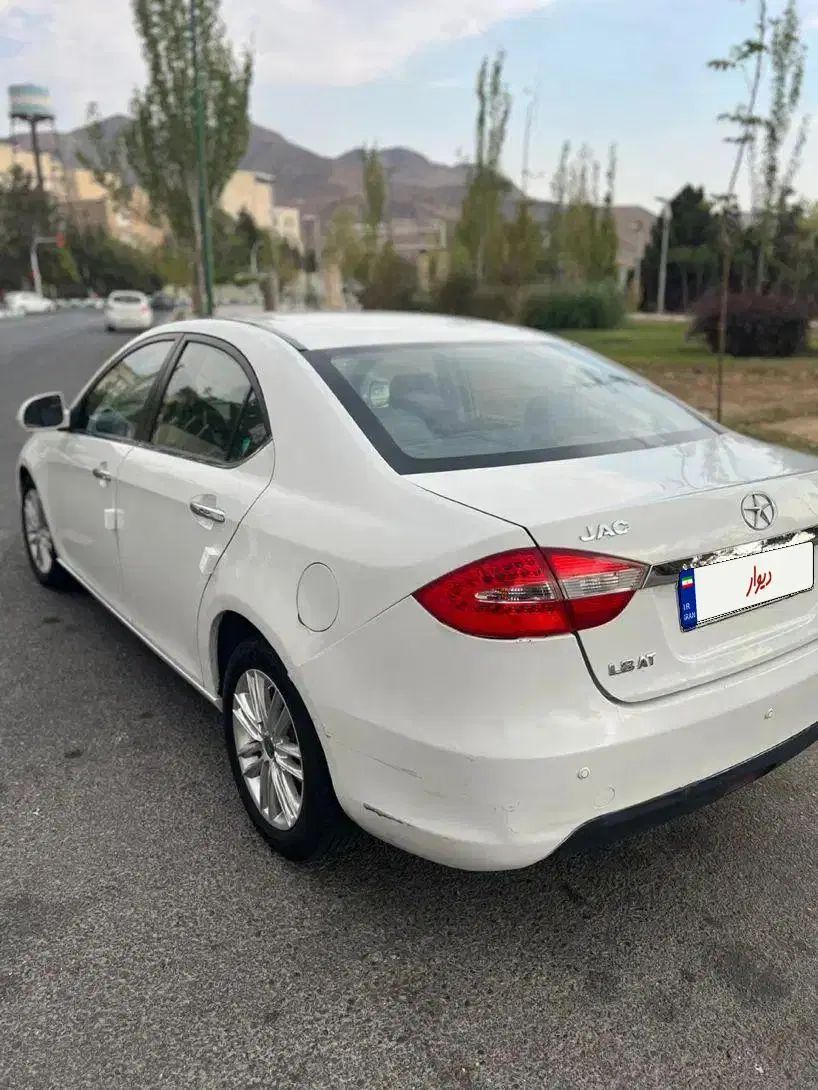 جک J5 اتوماتیک - 1393