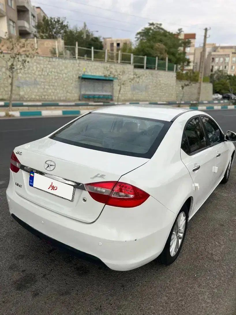 جک J5 اتوماتیک - 1393