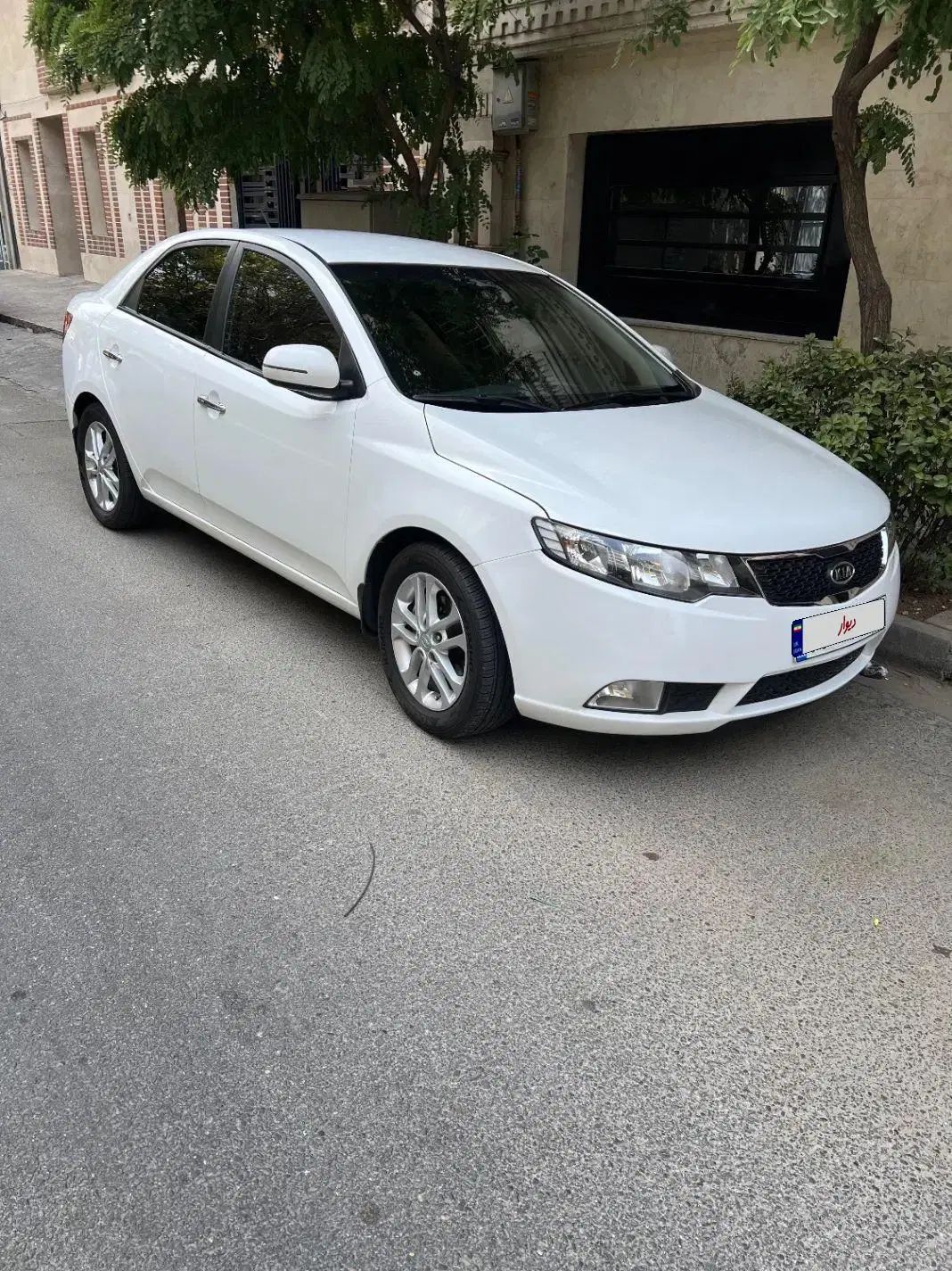 کیا سراتو 2.0 لیتر اتوماتیک GT لاین - 2015