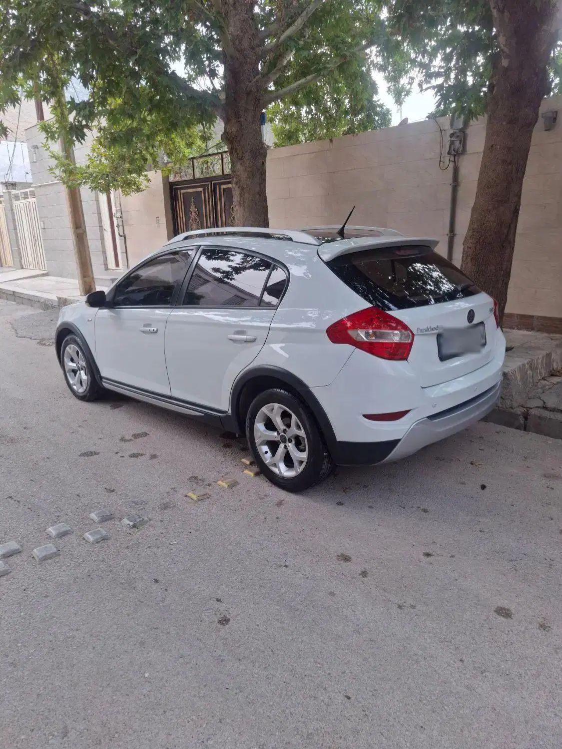 برلیانس H320 اتوماتیک 1500 - 1396