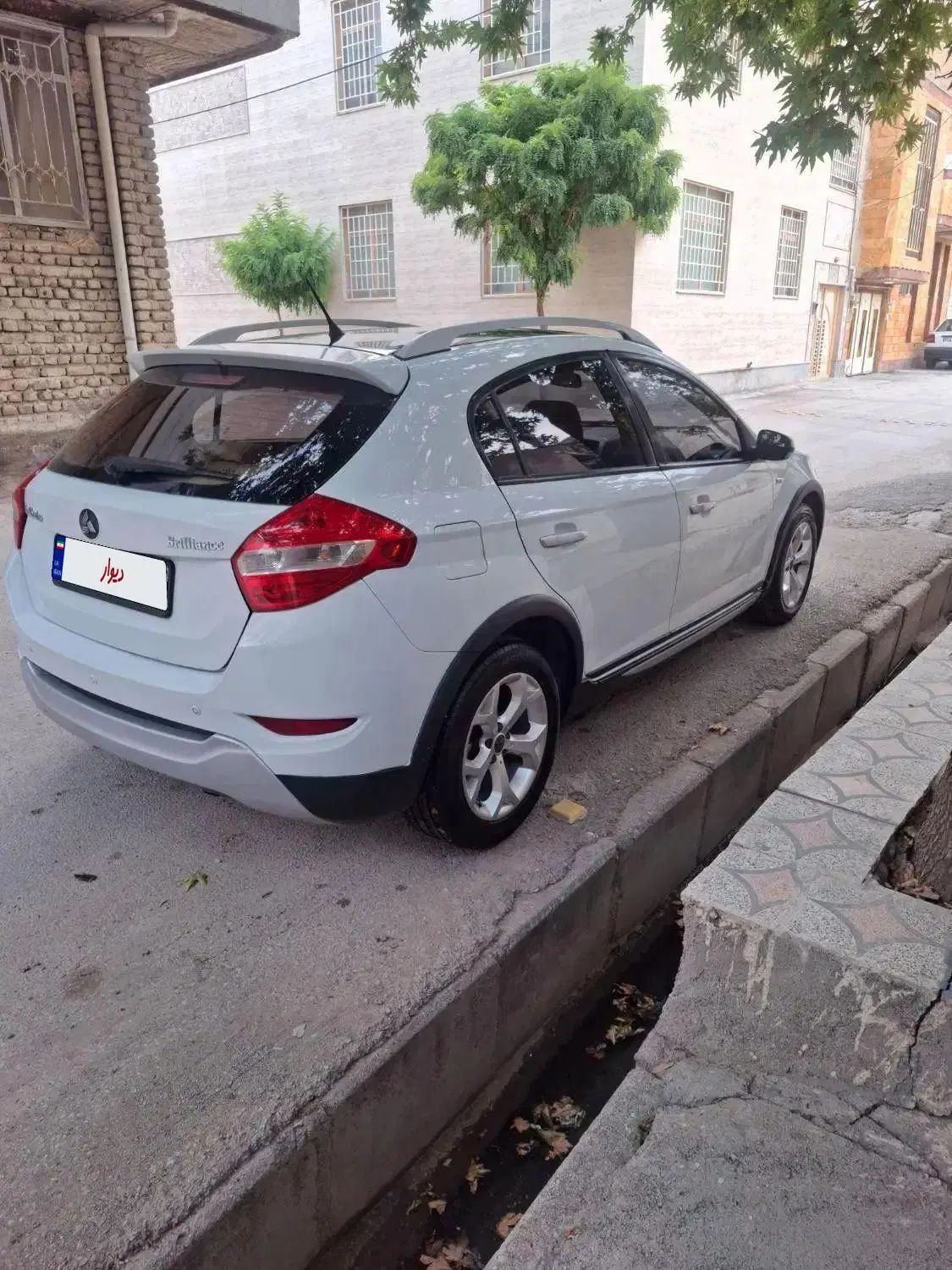 برلیانس H320 اتوماتیک 1500 - 1396