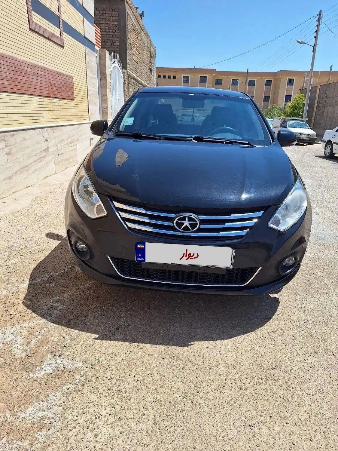 جک J4 اتوماتیک ساده - 1402