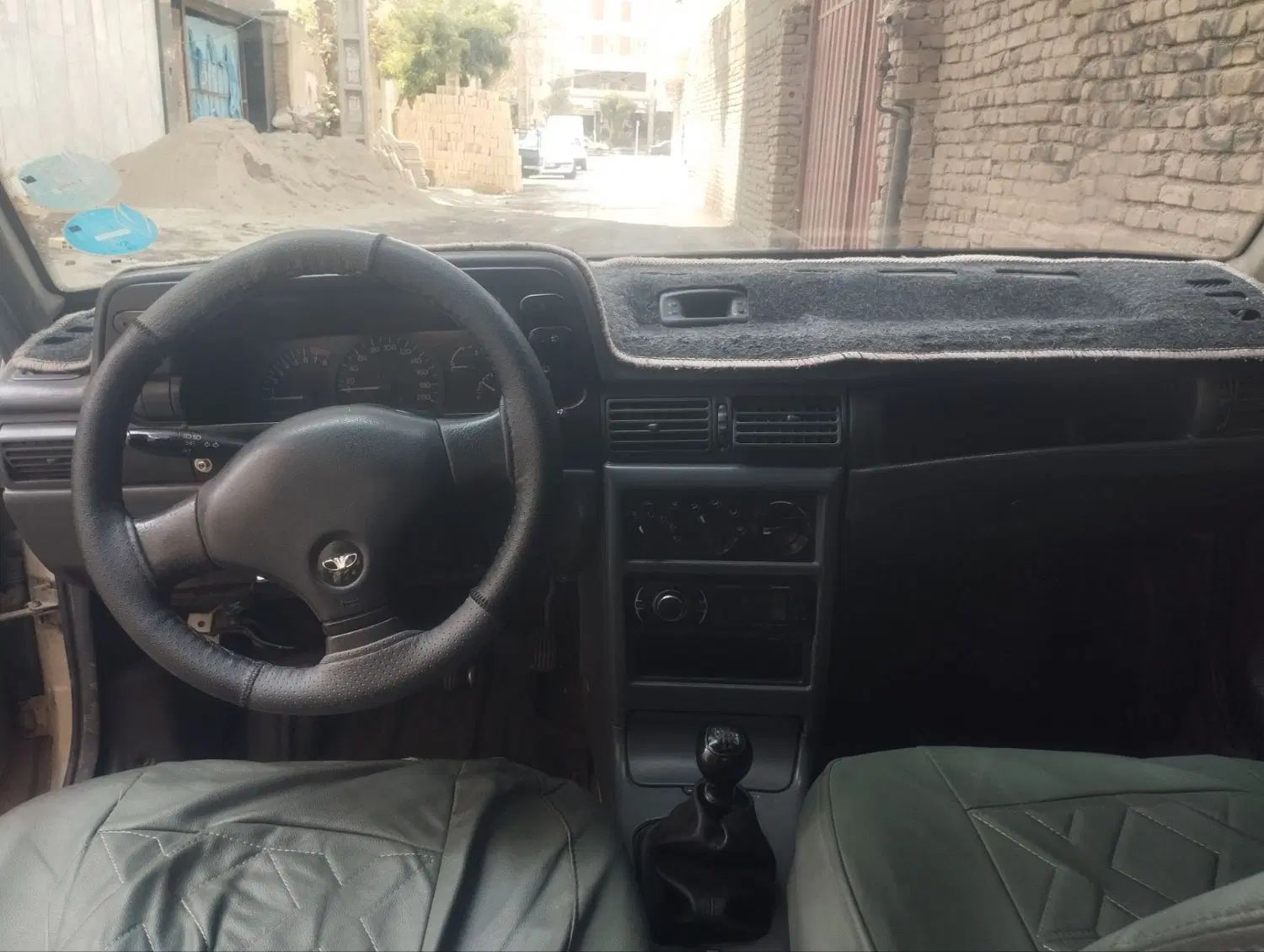 دوو سیلو سدان - 1381