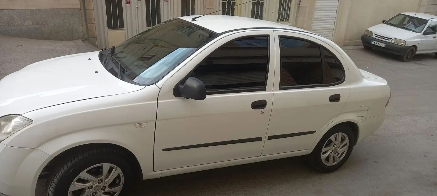 تیبا صندوق دار SX - 1401