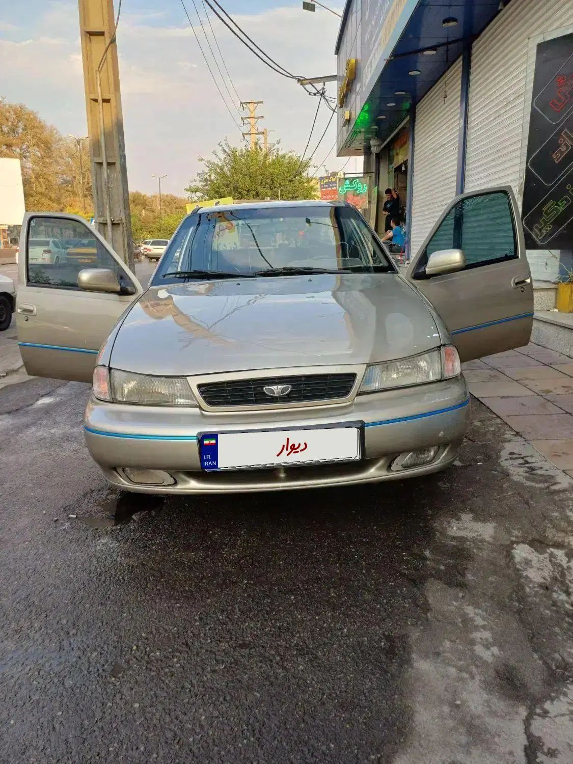 دوو سیلو سدان - 1381