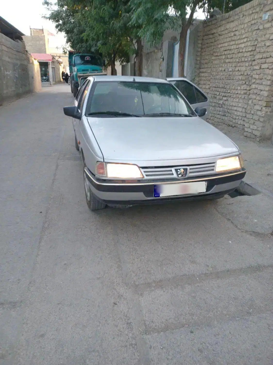 پژو 405 GL - 1379