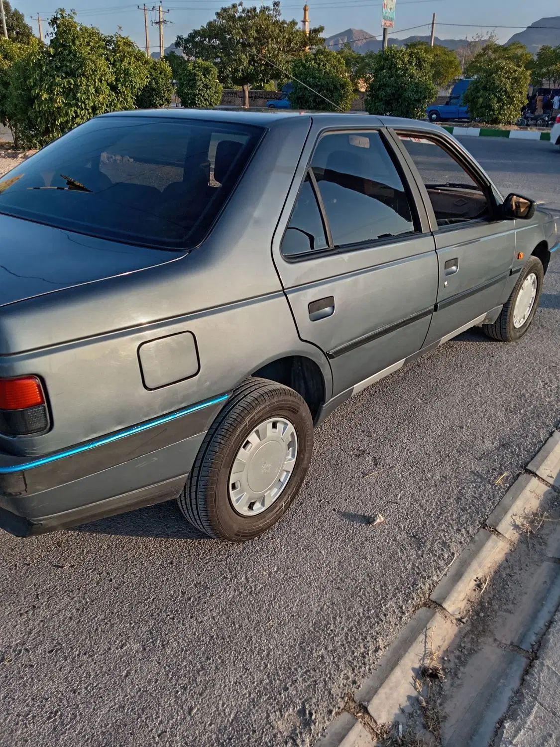 پژو 405 GLX - دوگانه سوز - 1396