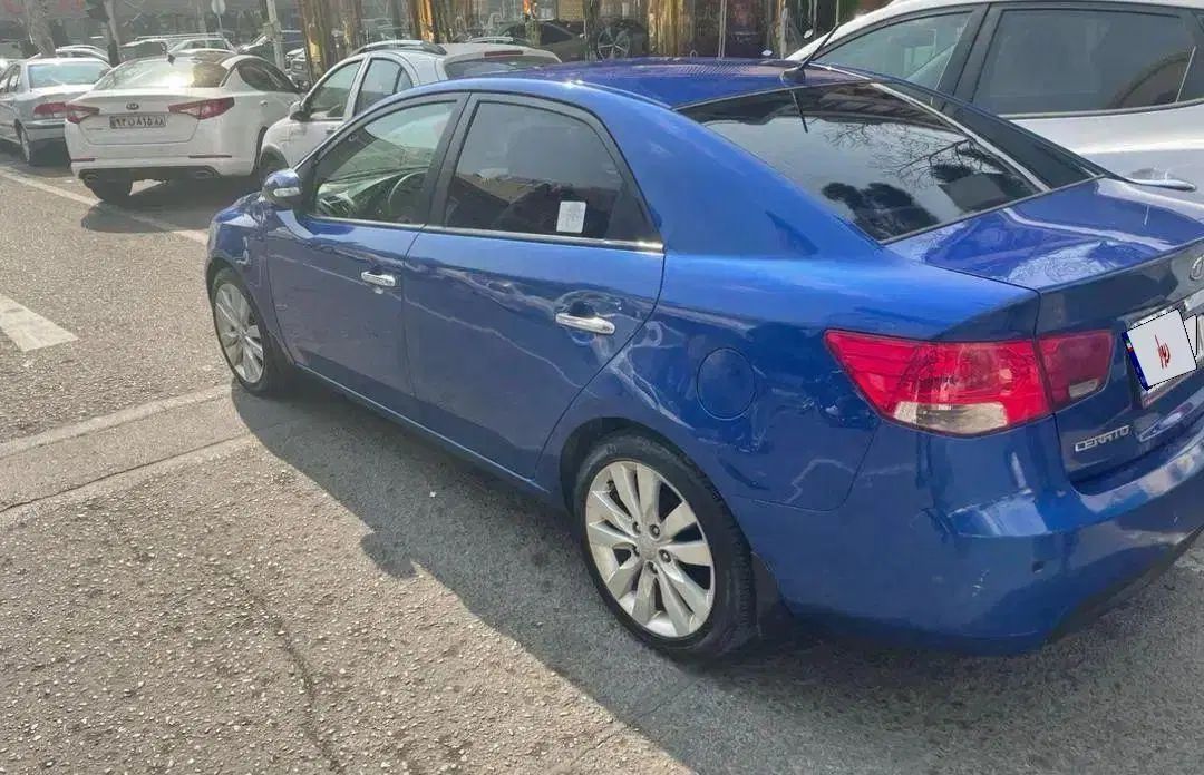 کیا سراتو 2.0 لیتر اتوماتیک GT لاین - 2010