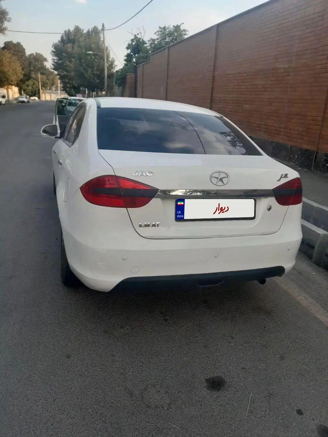 خودرو جک، J5 آگهی ann_19942411