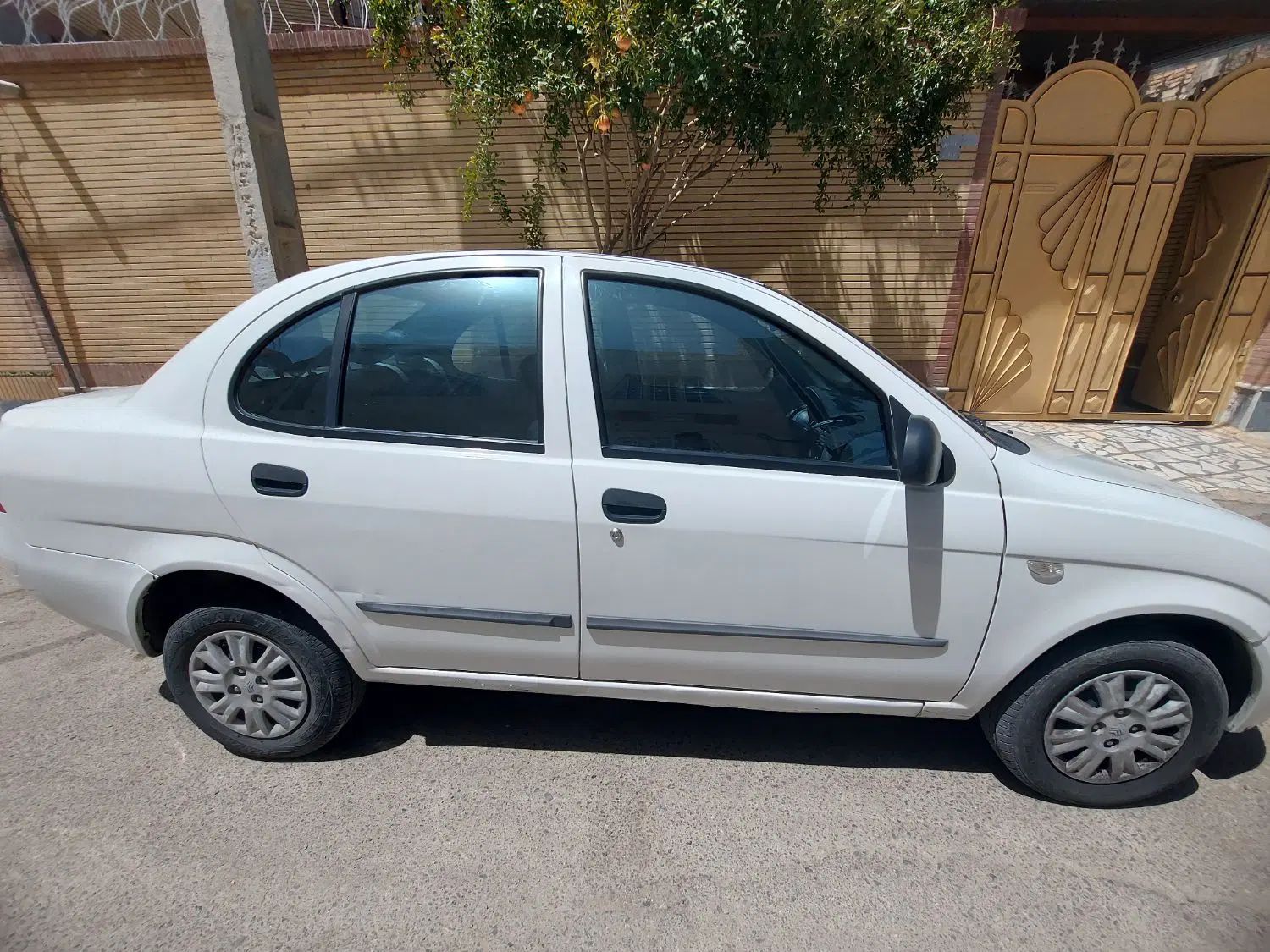 تیبا صندوق دار SX - 1400