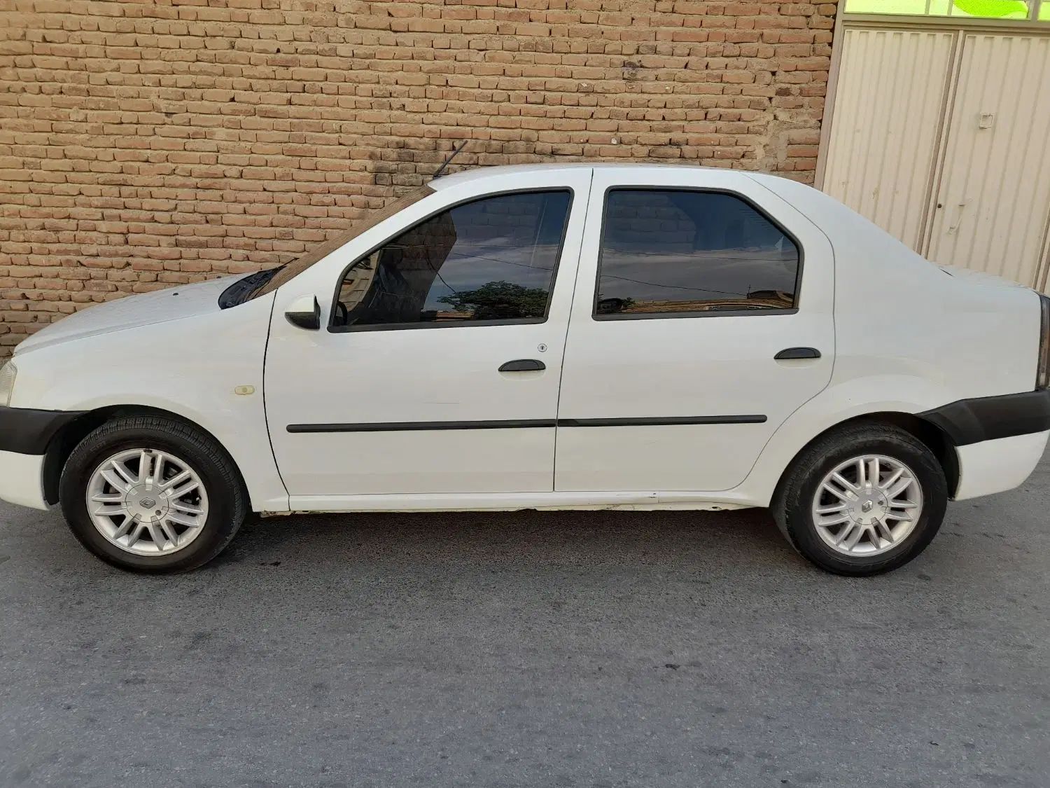 رنو تندر 90 E2 - 1389