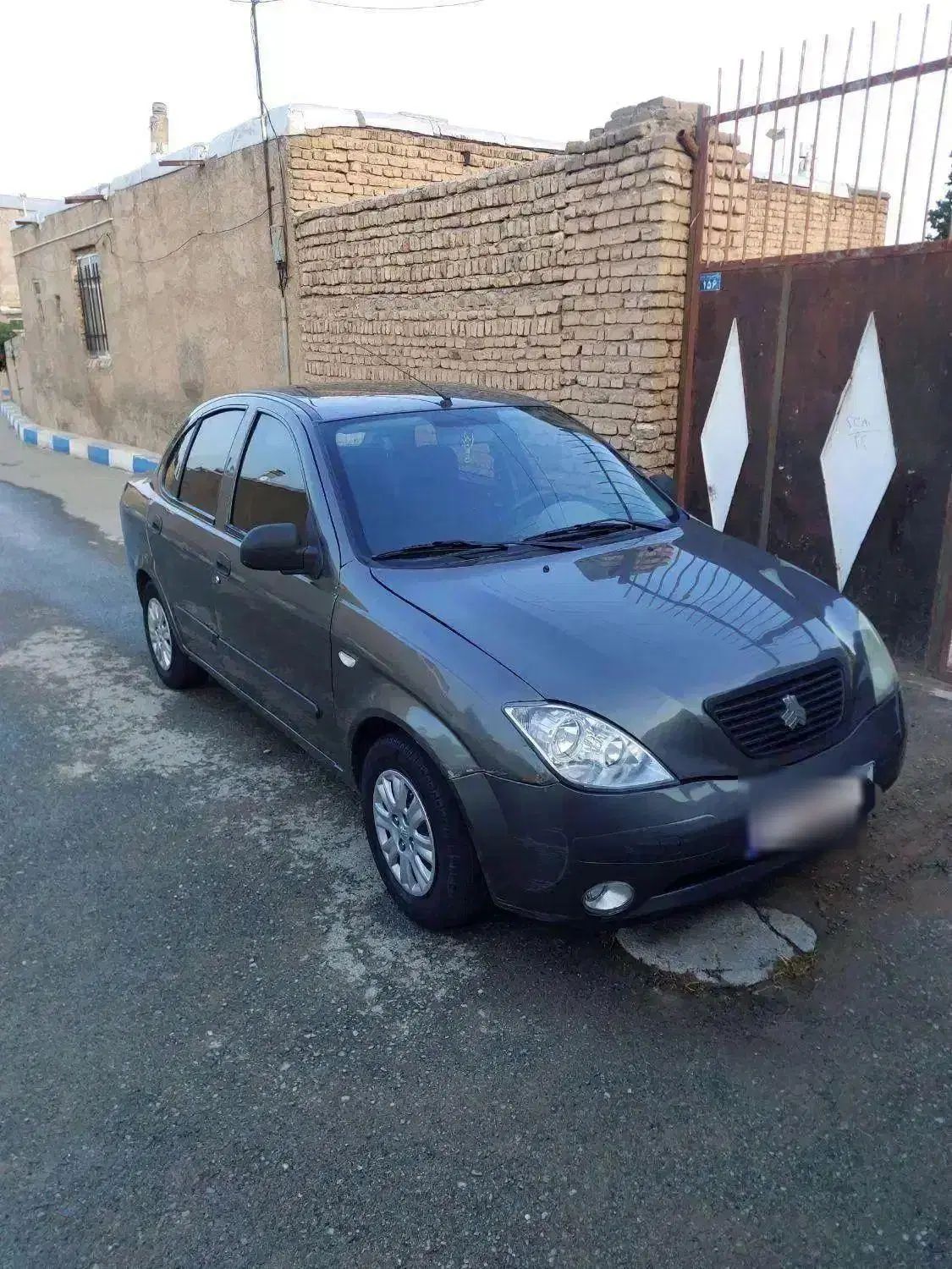 تیبا صندوق دار LX - 1392
