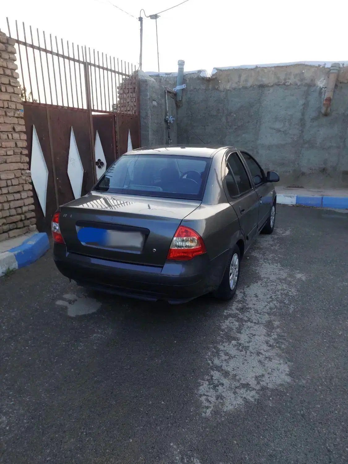 تیبا صندوق دار LX - 1392