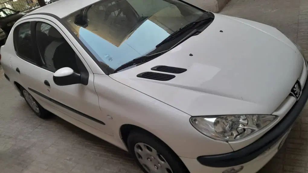 پژو ۲۰۶ صندوق دار v8 - 1385