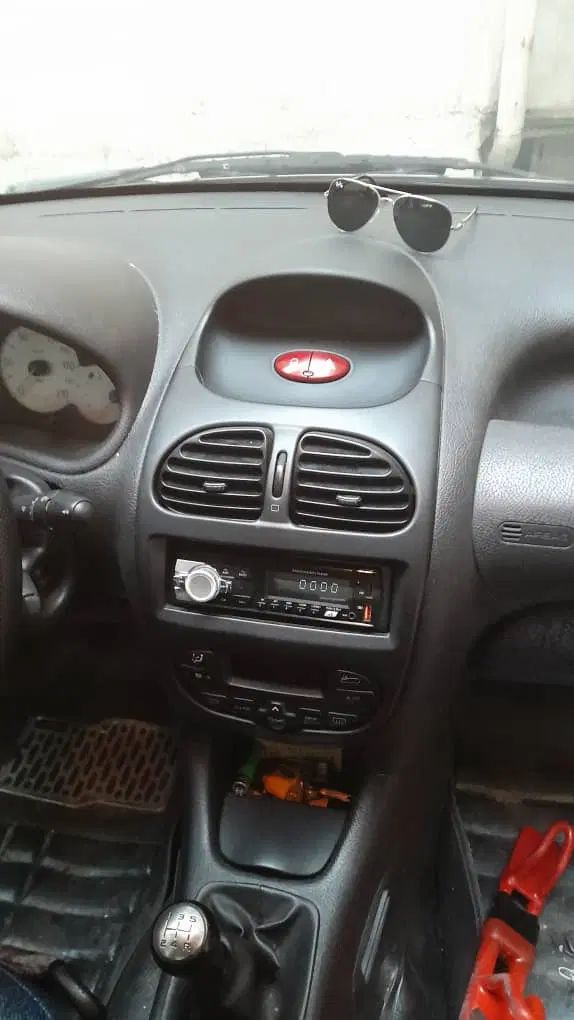 پژو ۲۰۶ صندوق دار v8 - 1385