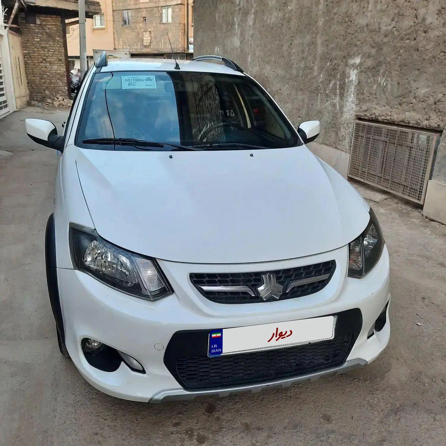 خودرو کوییک، معمولی آگهی ann_19942852