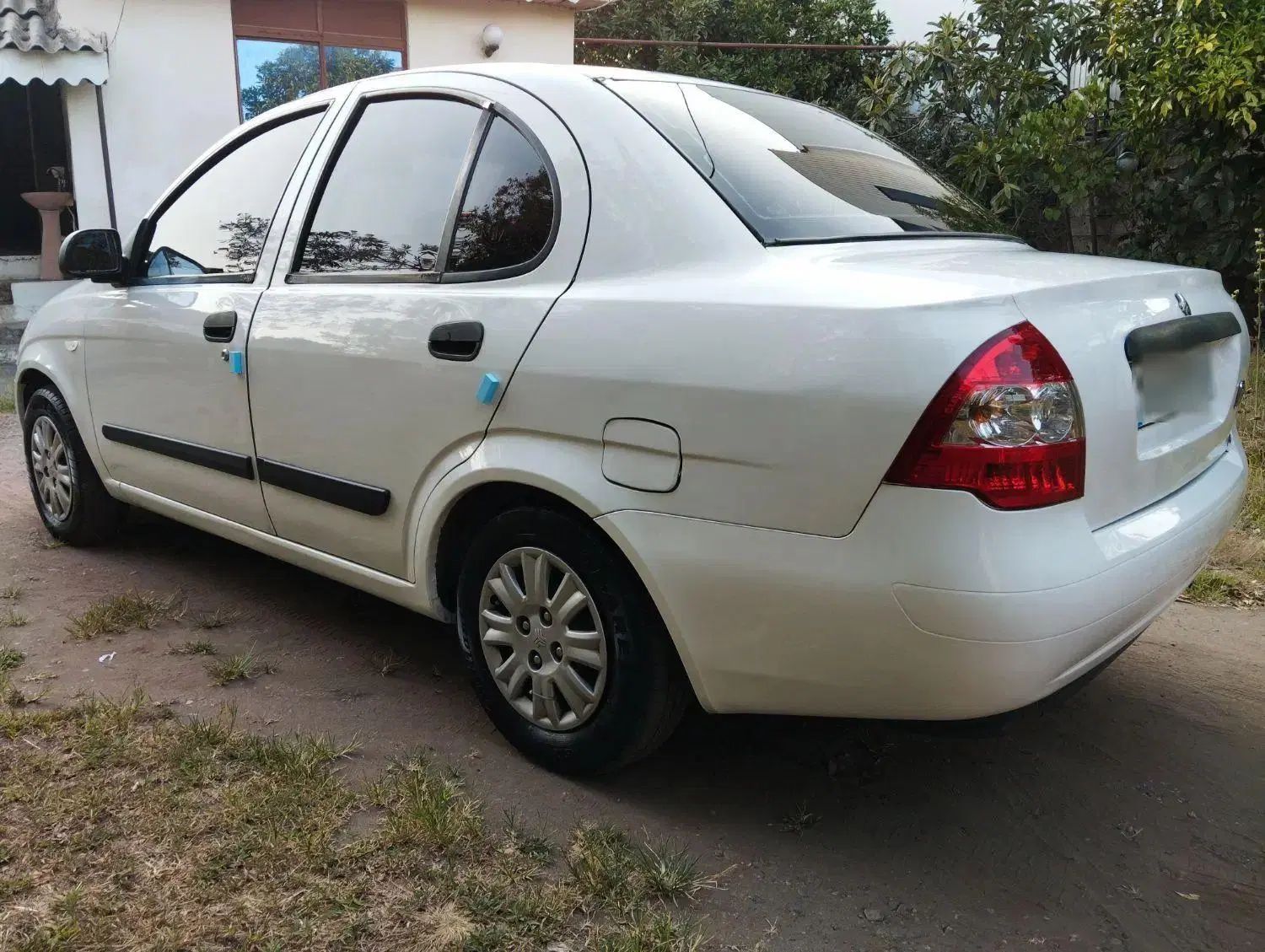 تیبا صندوق دار SX - 1390