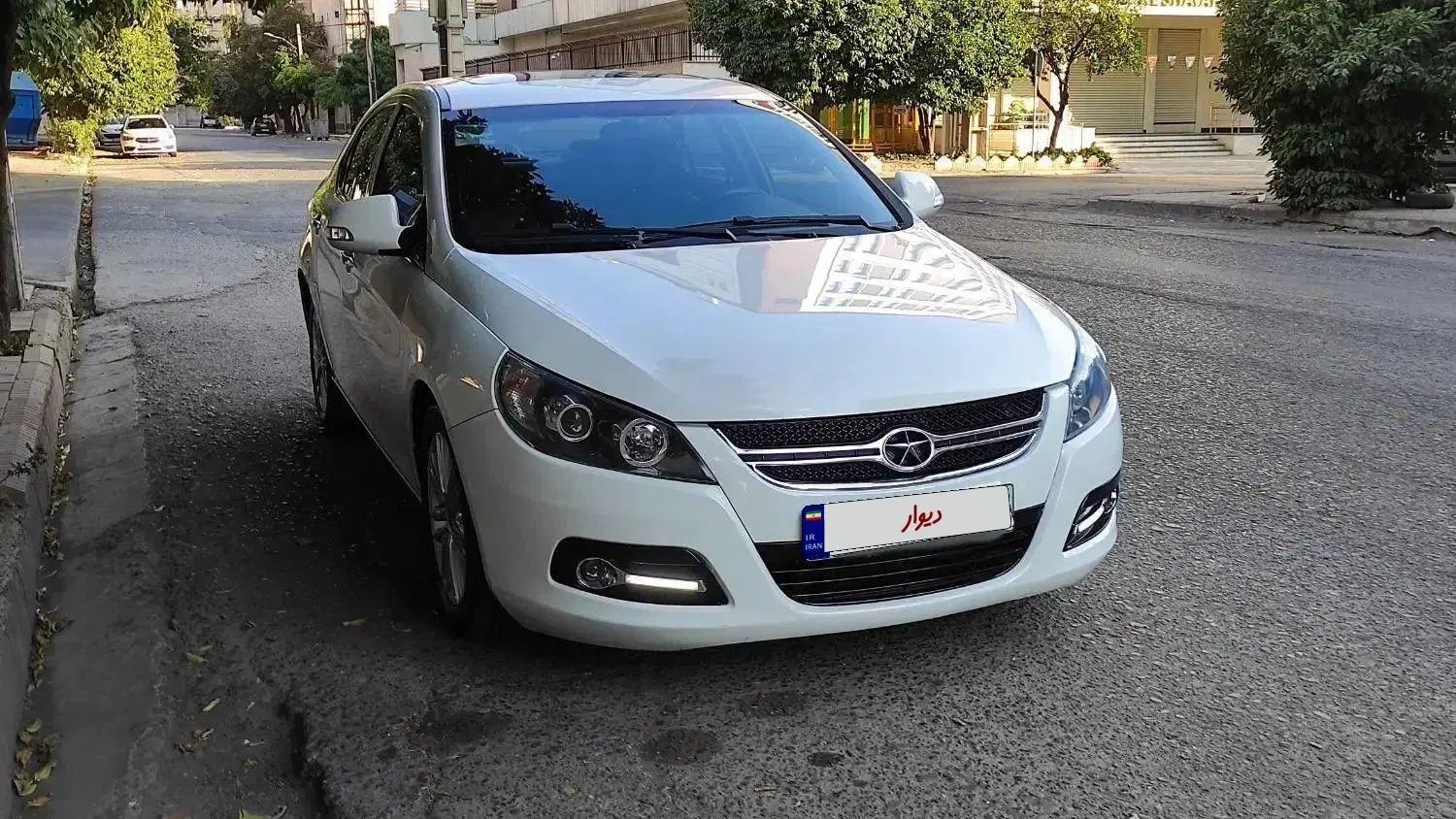 جک J5 اتوماتیک - 1393