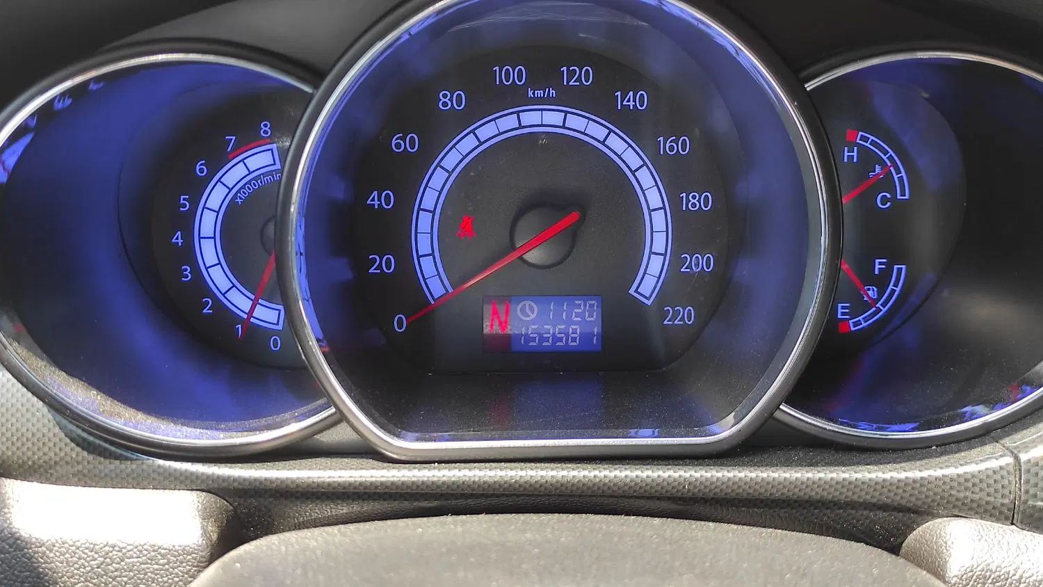 جک J5 اتوماتیک - 1393