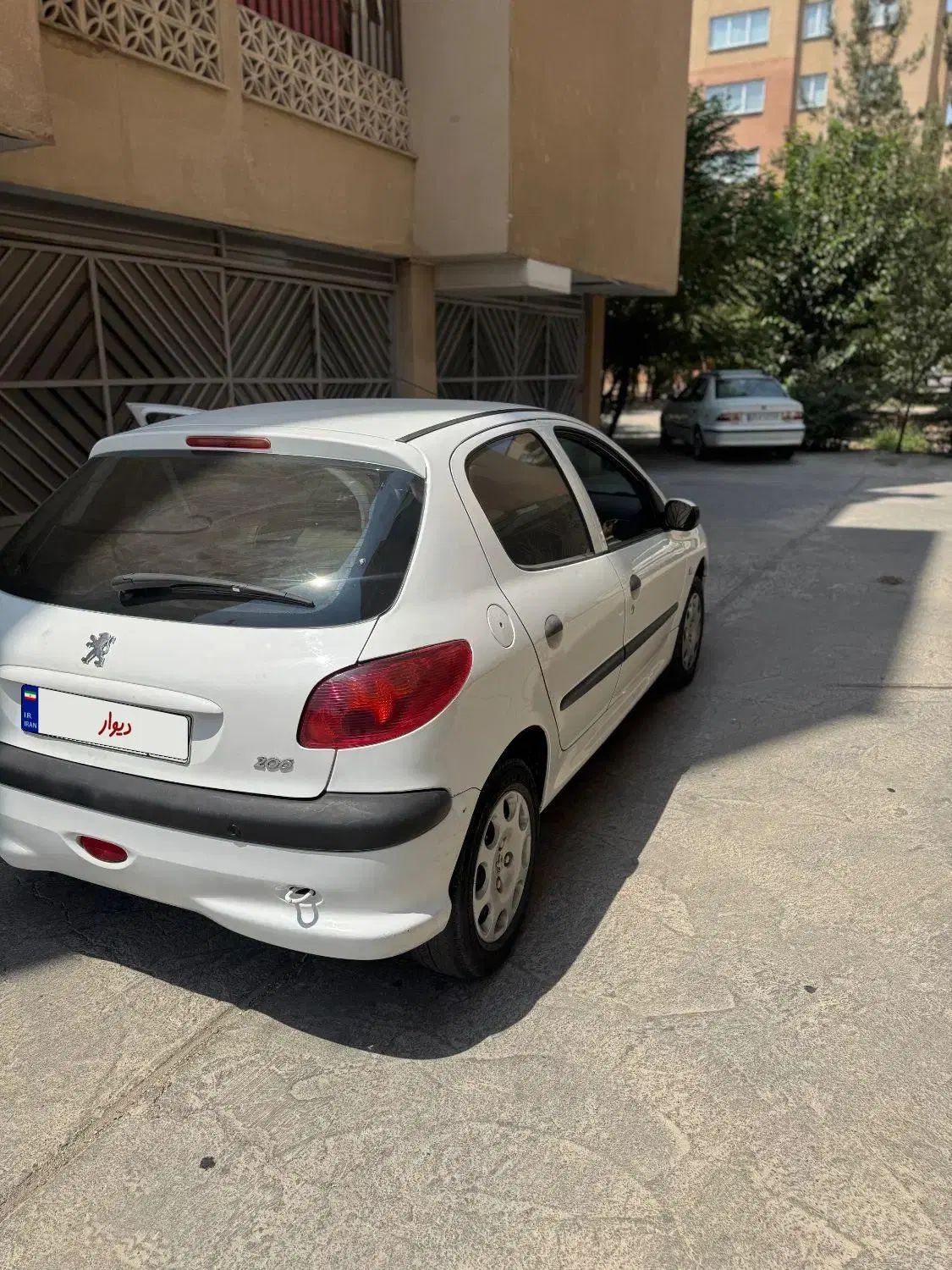 پژو 206 تیپ 2 - 1397