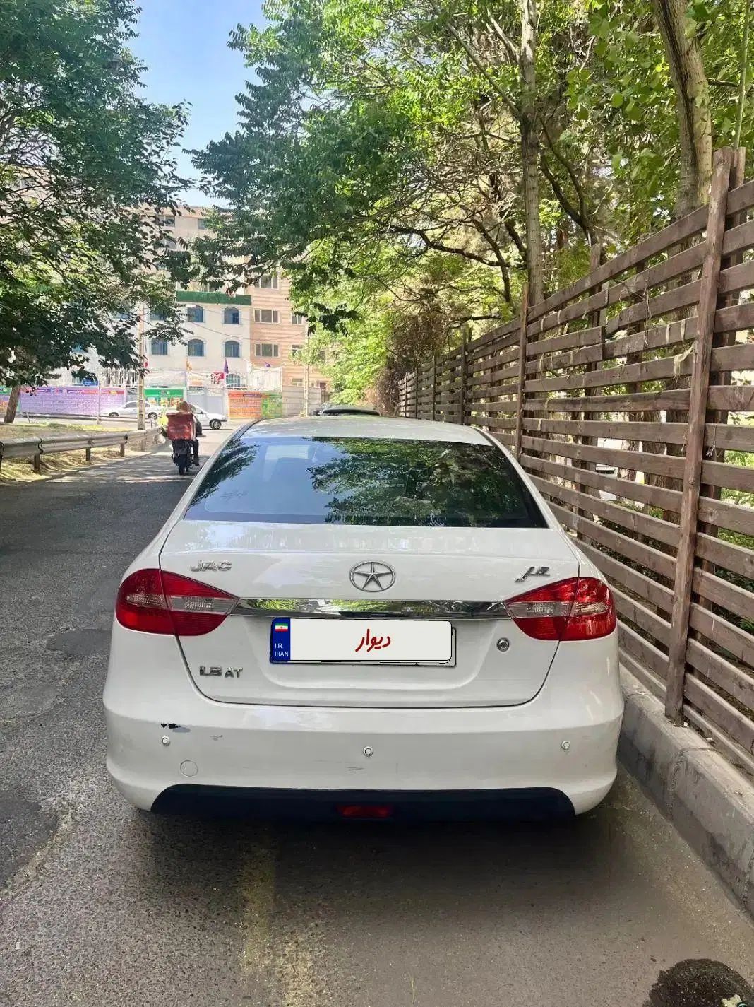 جک J5 اتوماتیک - 1394