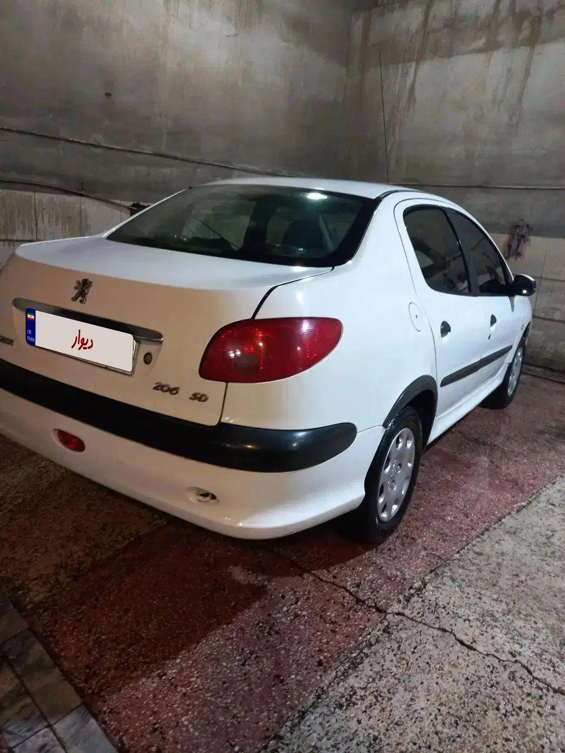 پژو ۲۰۶ صندوق دار v1 - 1388
