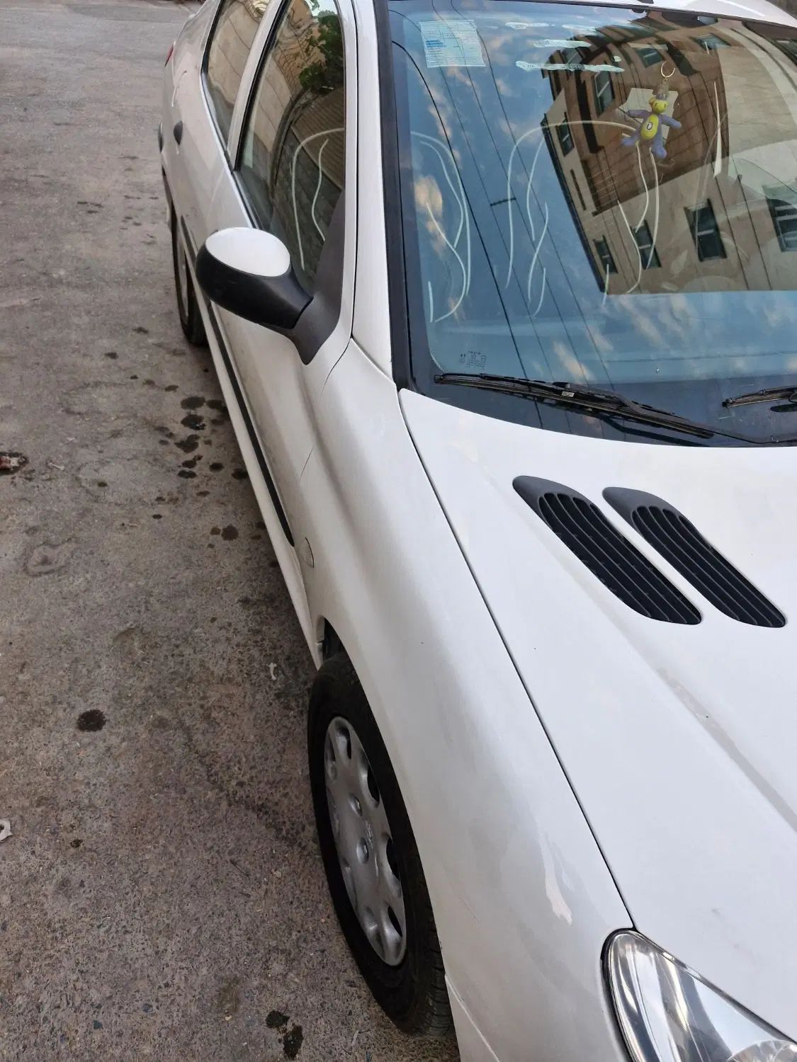 پژو ۲۰۶ صندوق دار v8 - 1398