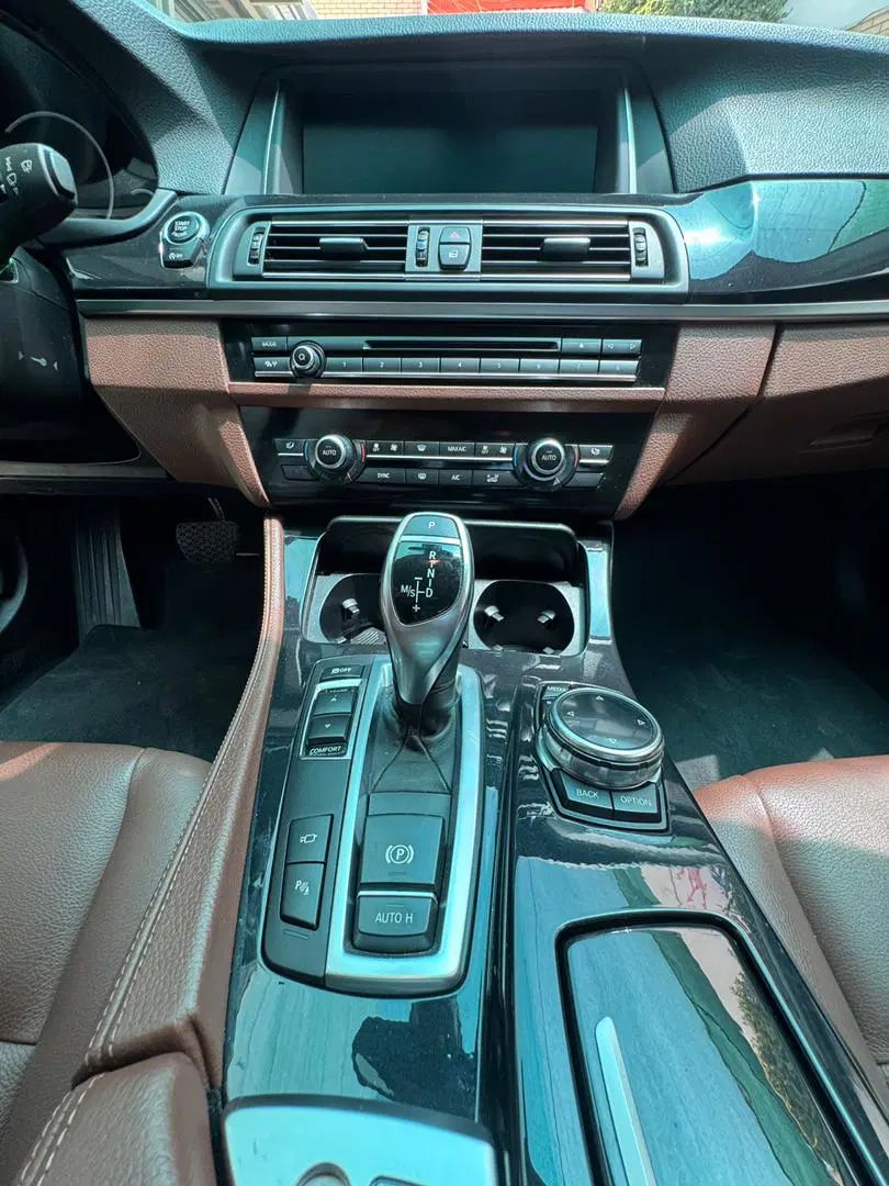 ب ام و سری 5 528i - 2015