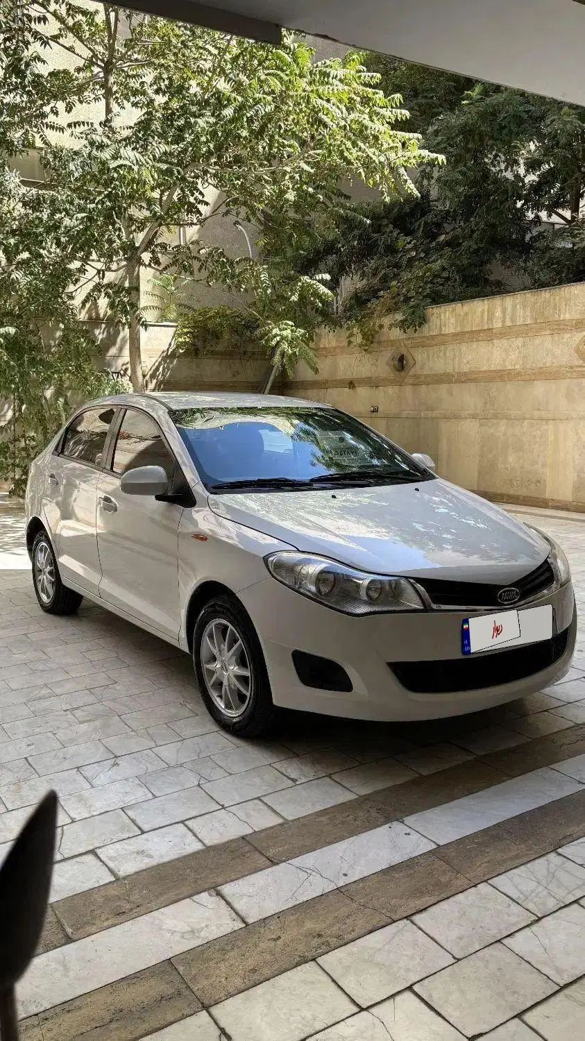 ام وی ام 315 صندوقدار ساده دنده ای - 1394