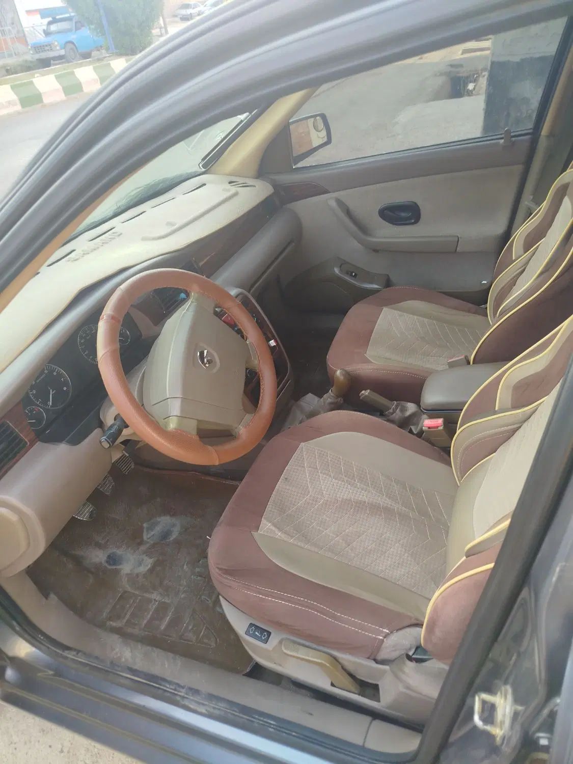 سمند LX XU7 - 1395