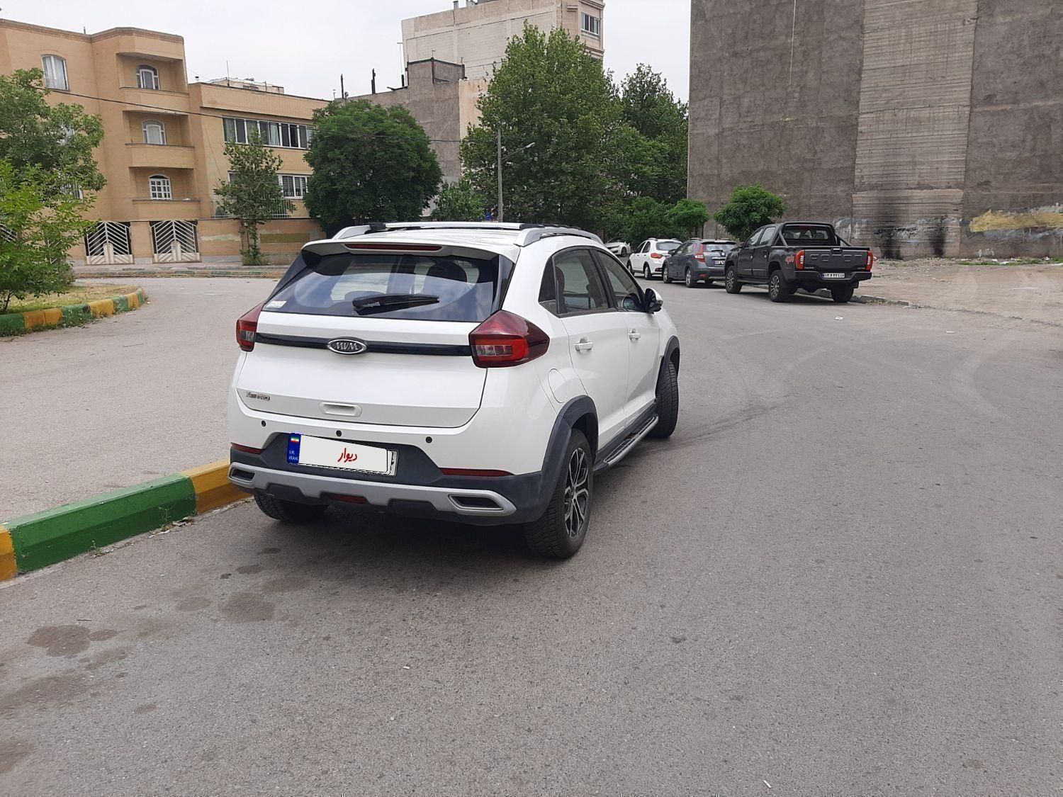 ام وی ام X22 پرو دنده‌ای - 1402