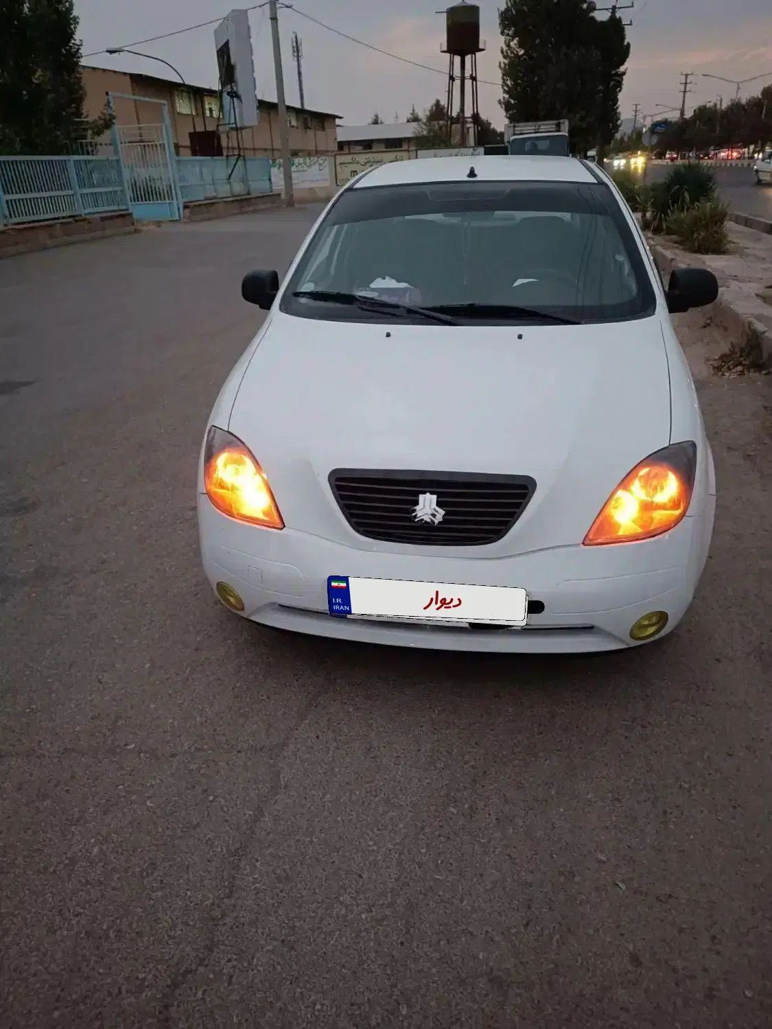 تیبا صندوق دار SX - 1398
