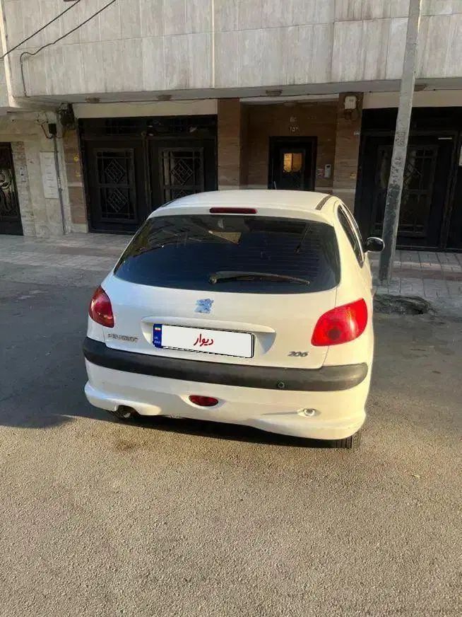 پژو 206 تیپ 5 - 1396