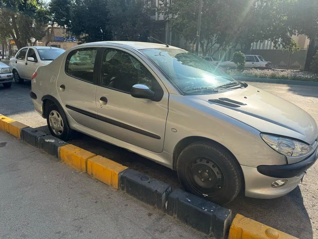 پژو ۲۰۶ صندوق دار v2 - 1387