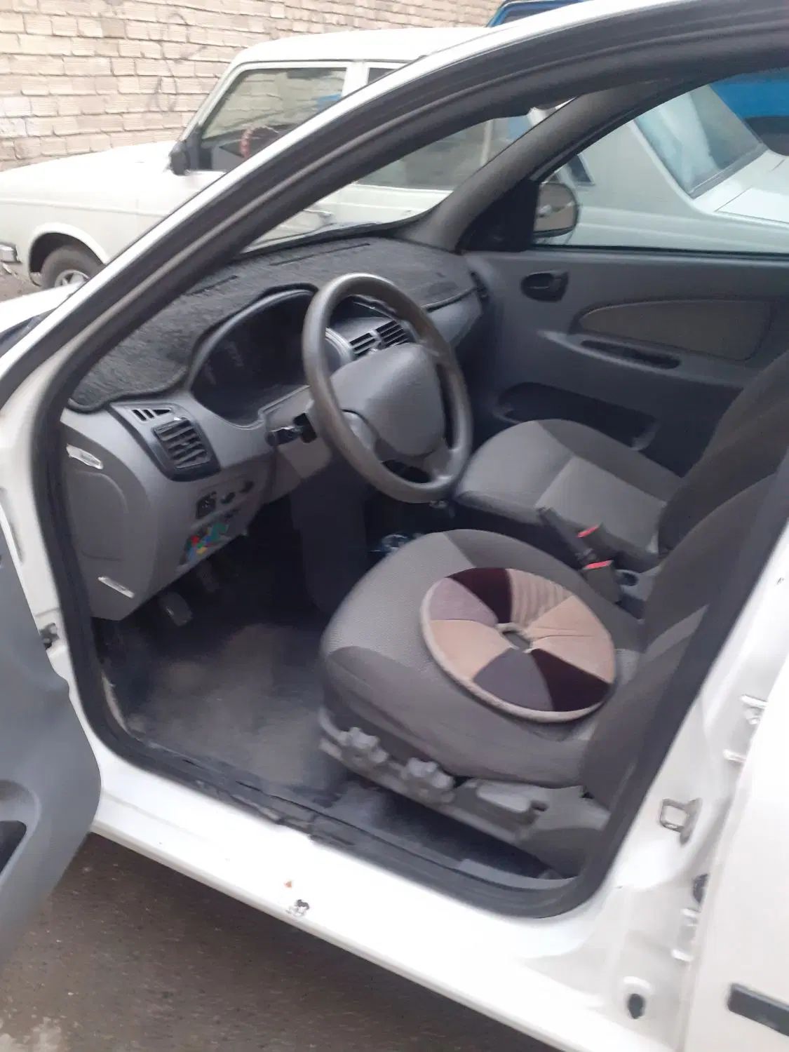 تیبا صندوق دار LX - 1392