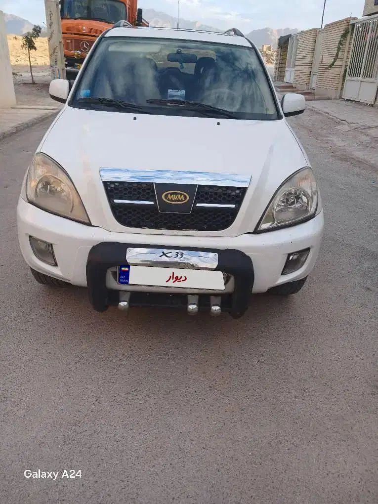 ام وی ام X33 دنده‌ای ساده - 1393