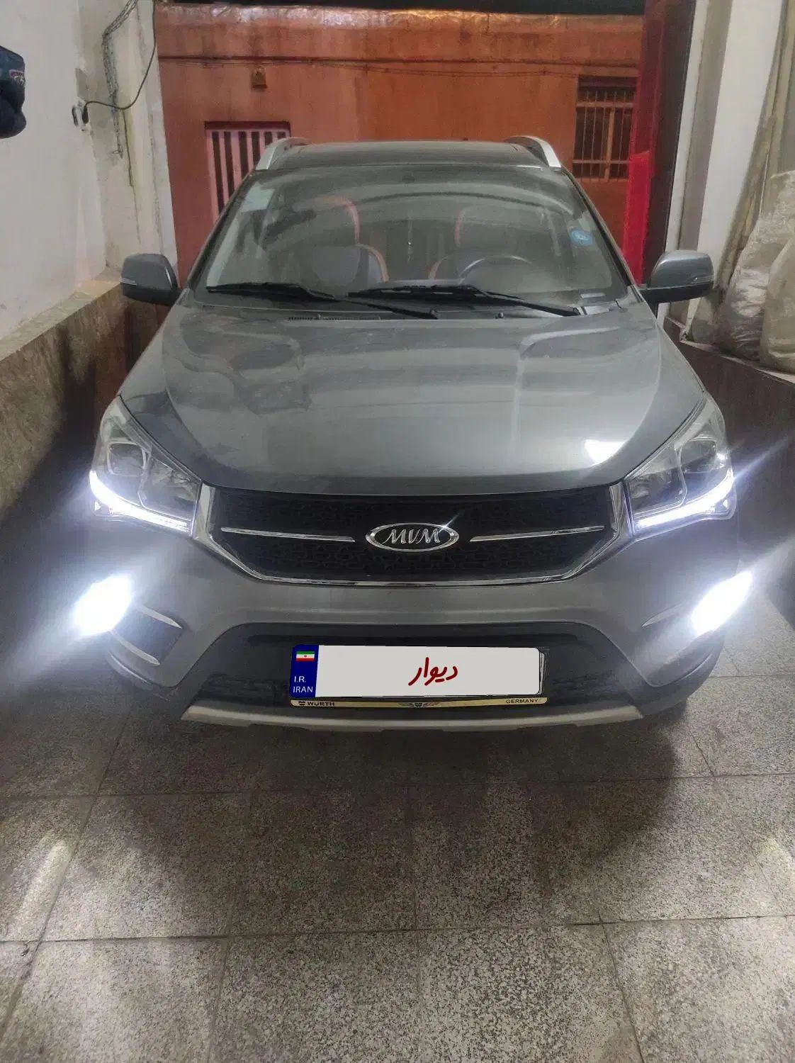 خودرو ام وی ام، X22 آگهی ann_19945954