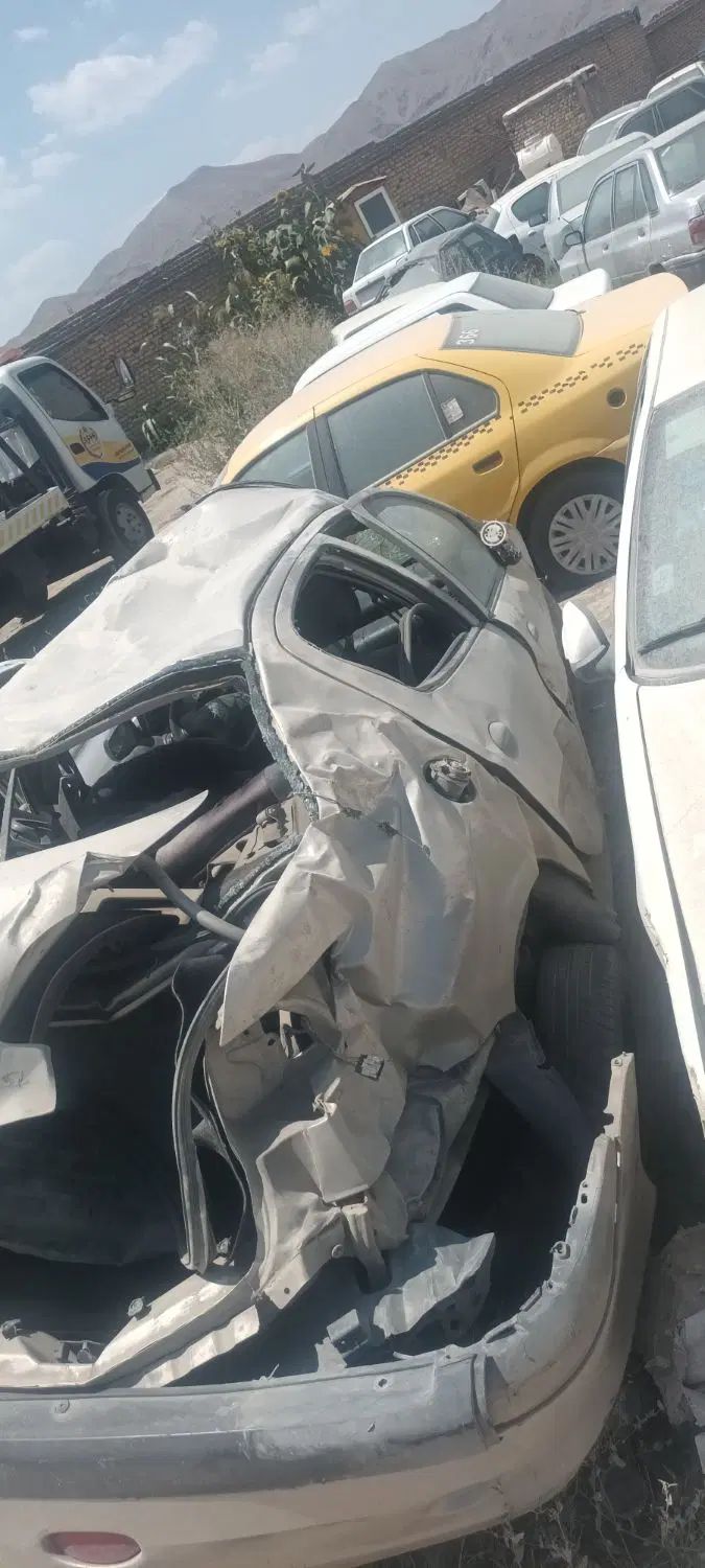 پژو ۲۰۶ صندوق دار v6 - 1386