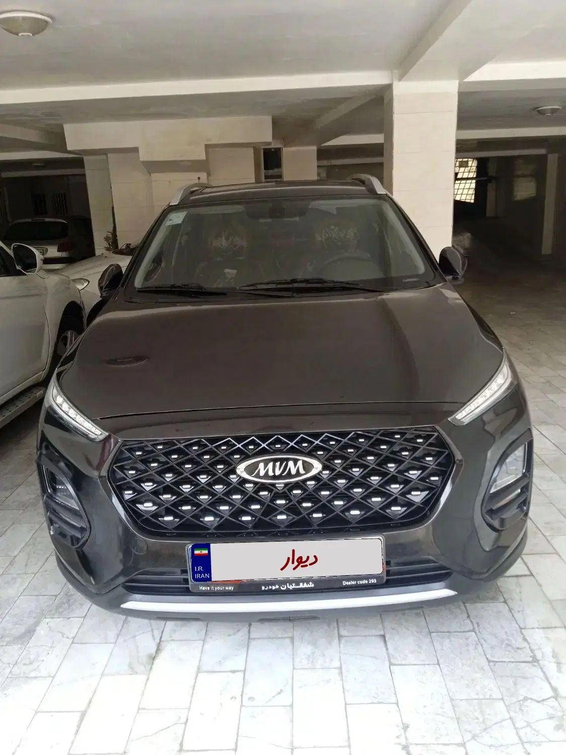 ام وی ام X22 پرو اتوماتیک IE - 1402