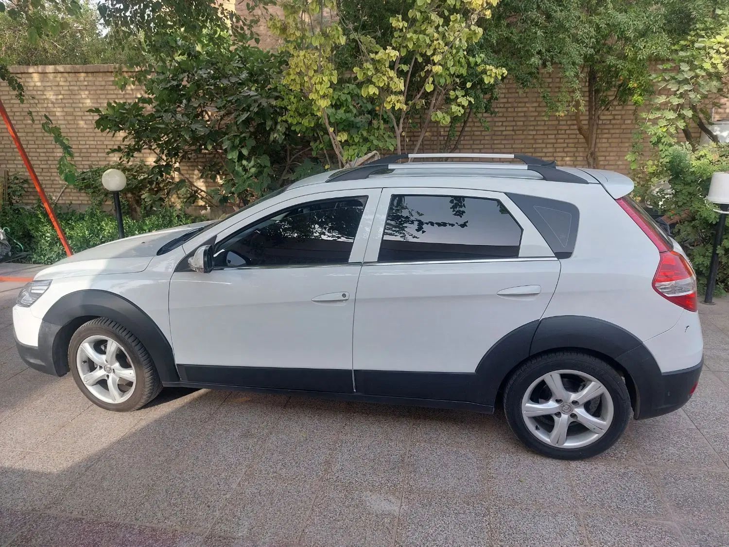دانگ فنگ H30 کراس اتوماتیک - 1397