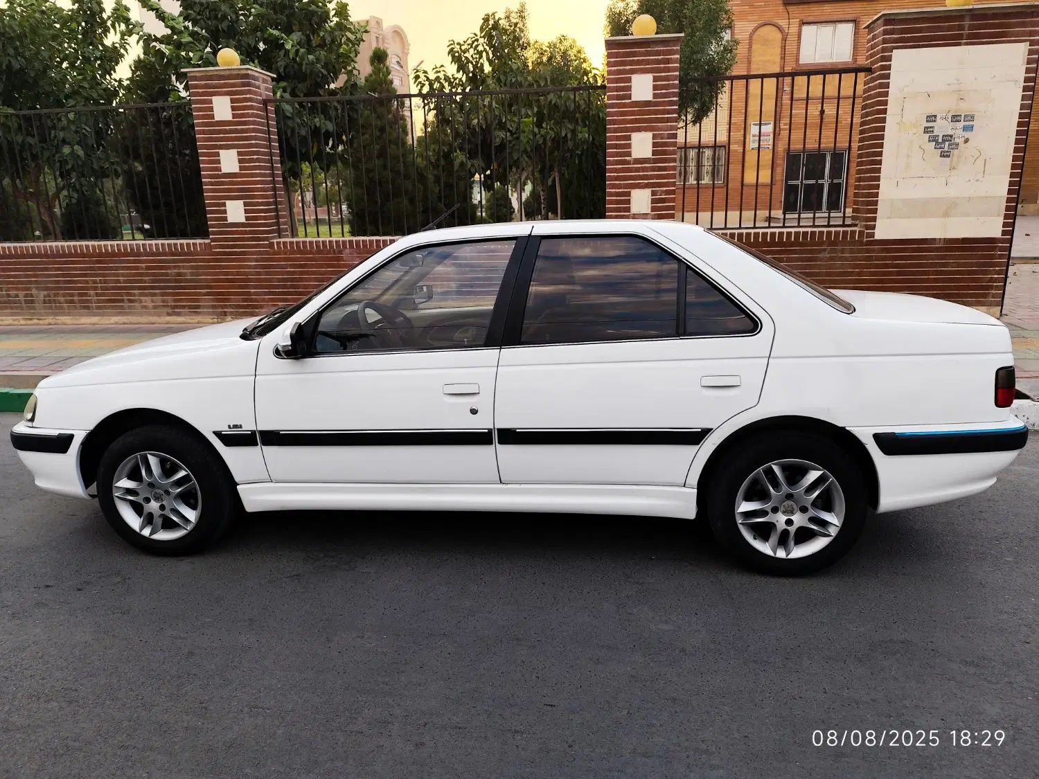 پژو پارس ELX-XU7P سفارشی - 1401