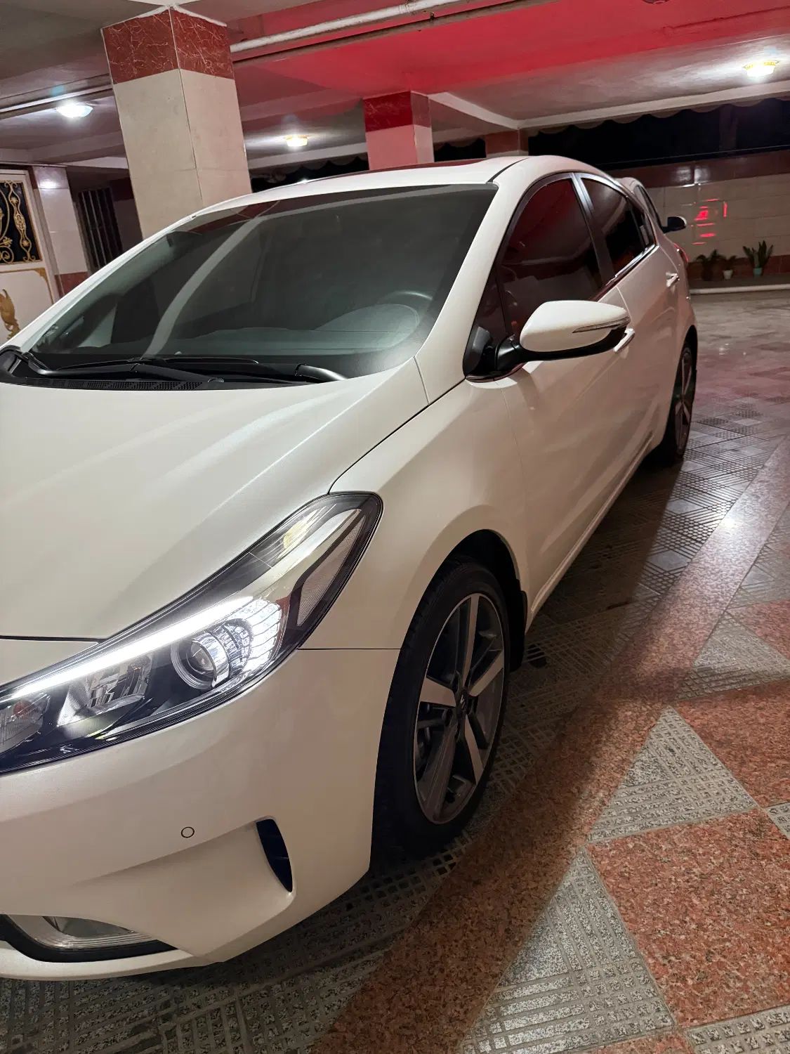 کیا سراتو 2.0 لیتر اتوماتیک GT لاین - 2018