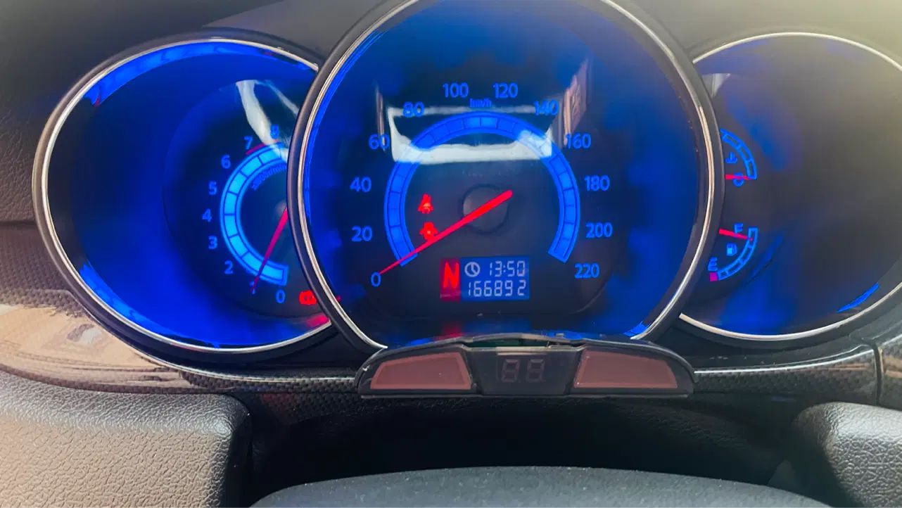 جک J5 اتوماتیک - 1396